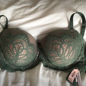 VS forest green bra 32ddd and panty